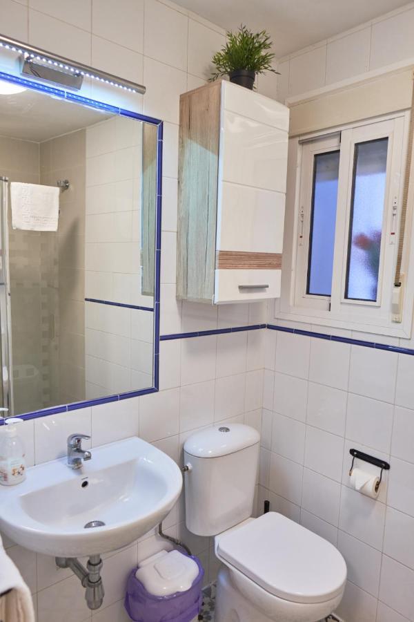 Charming House - Calm And Comfort In The Center Sevilla Eksteriør billede